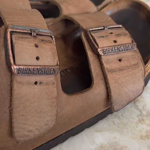 Birkenstock Oiled Leather Arizona Unisex Sandals - Picture 12 of 14